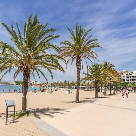 House In Roses With Waterfront Views Σπίτι διακοπών